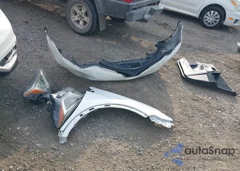 2017 Toyota Rav4 Le from USA, damaged, VIN JTMZFREV6HJ715479